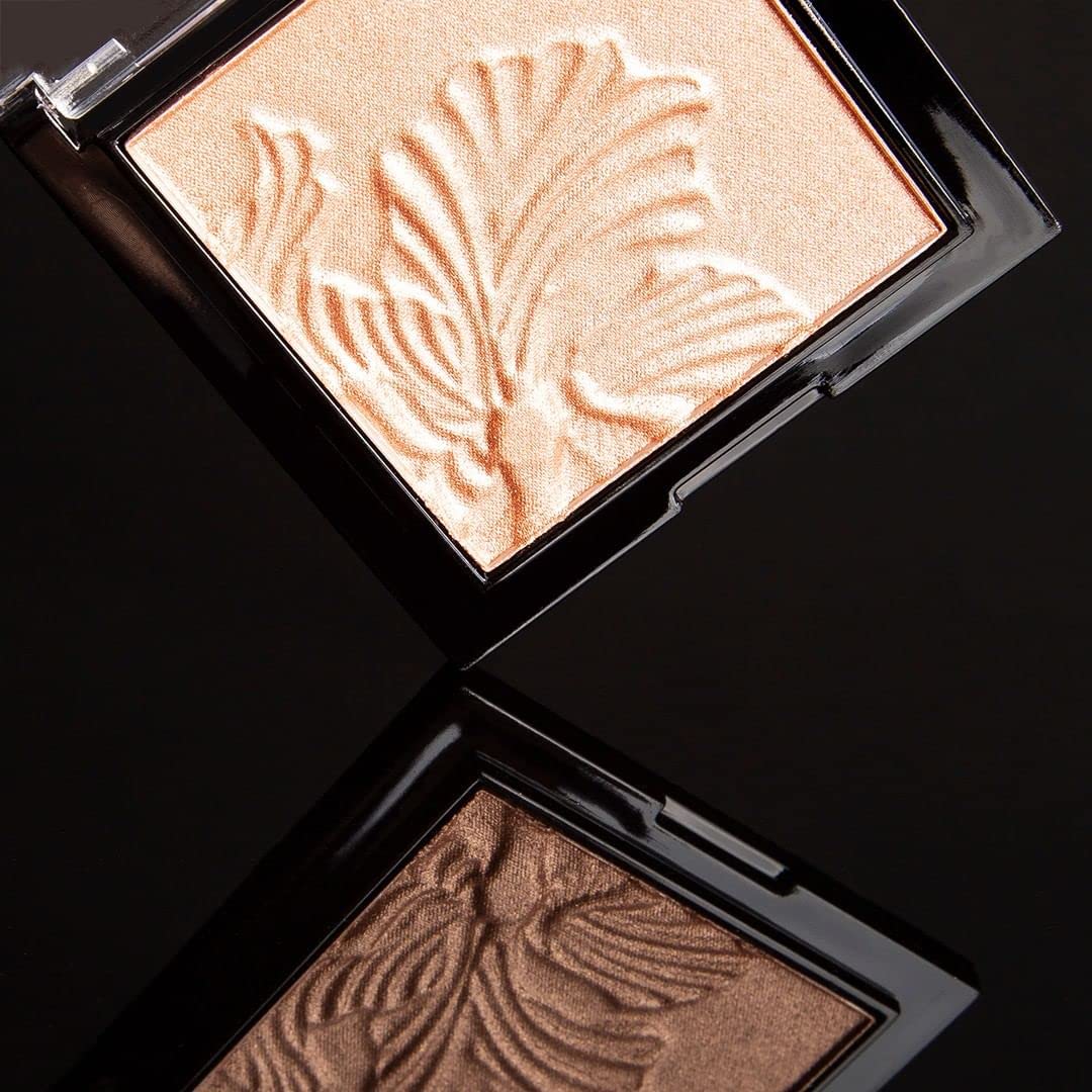 wet n wild MegaGlo Highlighting Powder Warm Gold Golden Flower Crown - Image 10